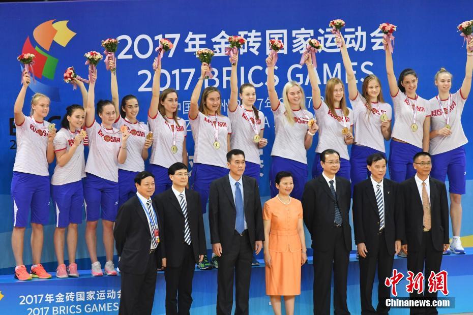 2017年金砖国家运动会女排比赛 中国队获得亚