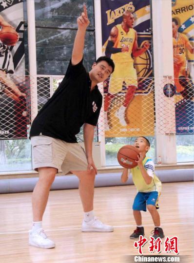 NBA姚明篮球训练营昆明免费选拔青少年球手