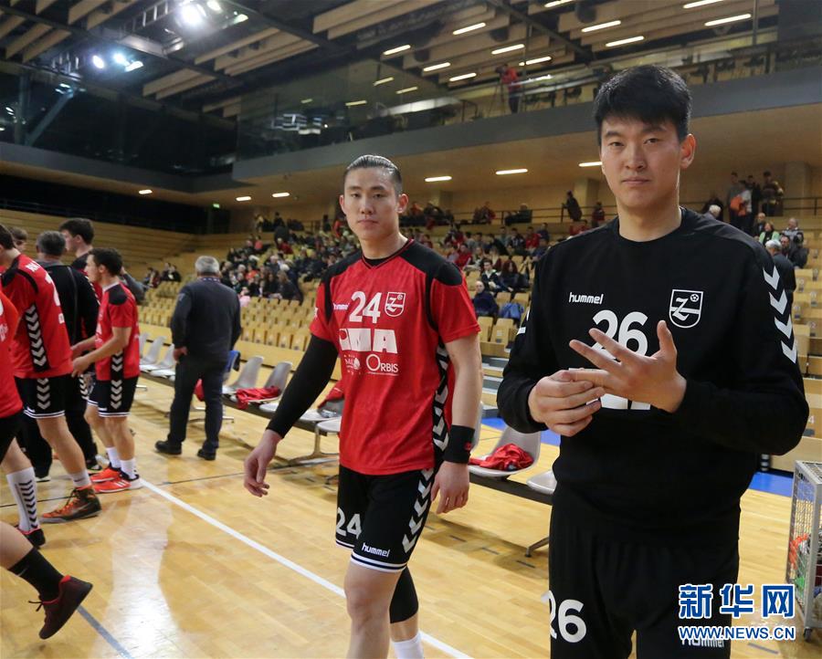 两名中国手球运动员参加克罗地亚超级手球联赛