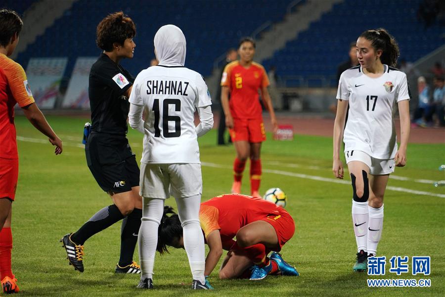 （体育）（6）足球――女足亚洲杯：中国队晋级半决赛