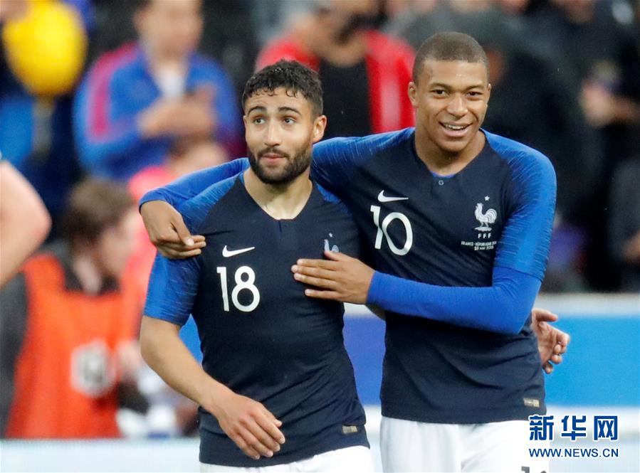 （体育）（2）足球――友谊赛：法国胜爱尔兰