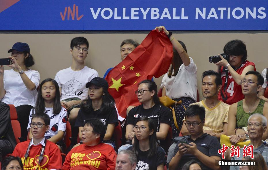 世界女排联赛香港站 中国女排轻取日本队