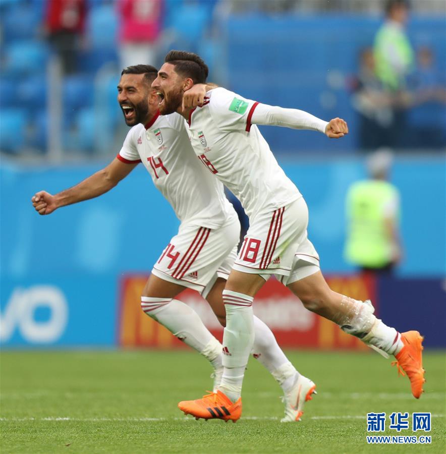 【世界杯】B组:伊朗队胜摩洛哥队