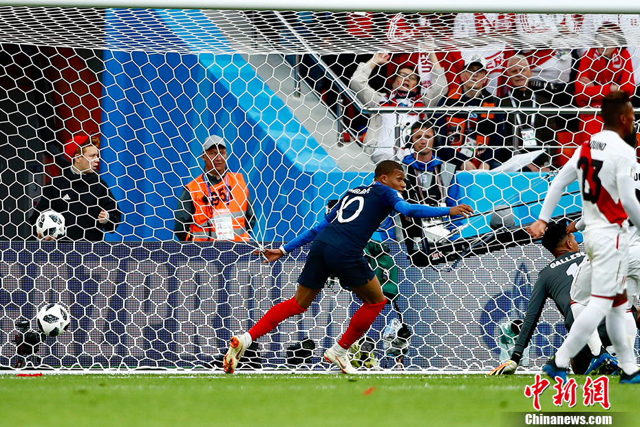姆巴佩打进个人世界杯首球 法国1-0胜秘鲁率先