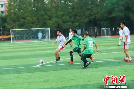 在足球俱乐部还能考大学吗,在足球俱乐部还能考大学吗知乎