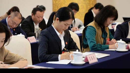  Shengzhou City, Zhejiang Province Study, Publicize and Implement the Spirit of the 18th National Congress of the Chinese Trade Union