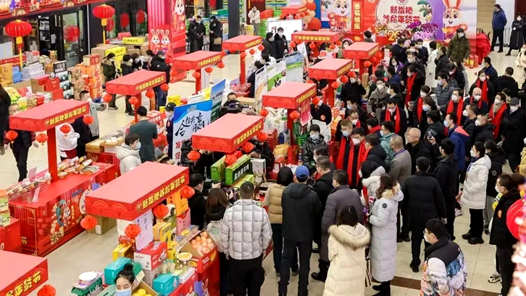 锦绣中国年丨欢乐祥和过年 市场供需两旺