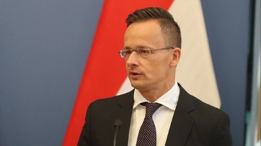 匈牙利外长：北约“战争狂热病”带来战争升级的严重风险