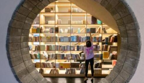 景区里开书店 京城新颖的“气质担当”